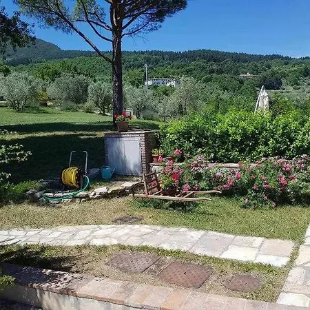 Casaglia 2apartment With Shared Pool Apartman *