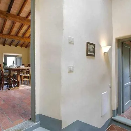 Casaglia 2apartment With Shared Pool *