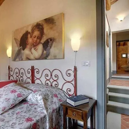 Casaglia 2apartment With Shared Pool Bovecchio